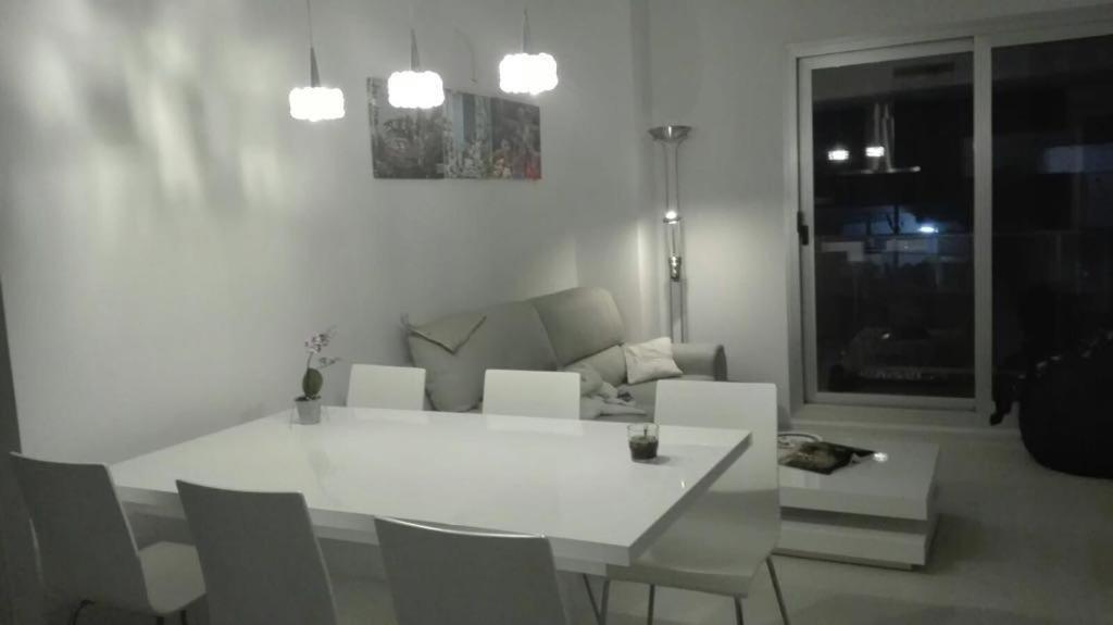 Edificio Attikos - Solo Familias Apartment Gandia Luaran gambar