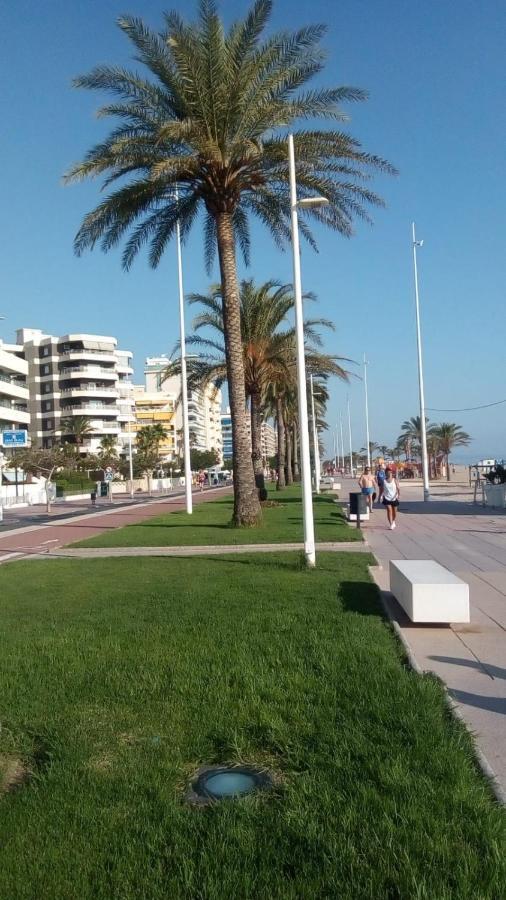 Edificio Attikos - Solo Familias Apartment Gandia Luaran gambar